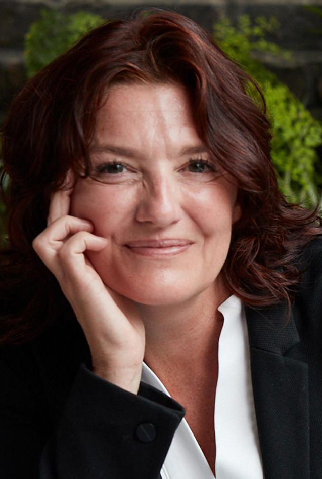 Jennifer Young to provide free cancer touch training to address skills shortage