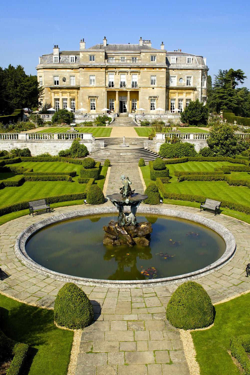 Arora Group continues portfolio diversification with Luton Hoo acquisition