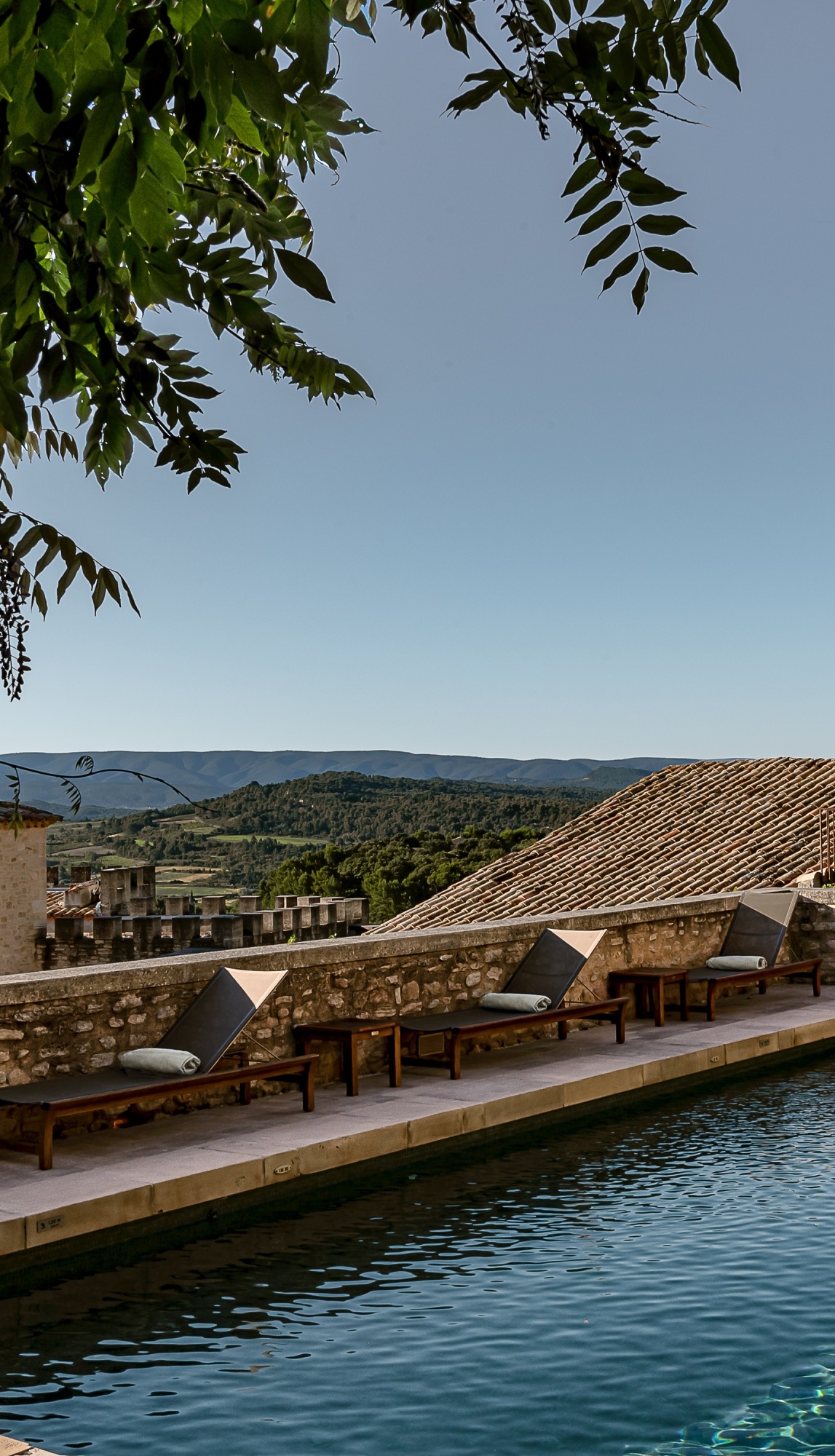 Crillon le Brave announces spa partnership with Tata Harper