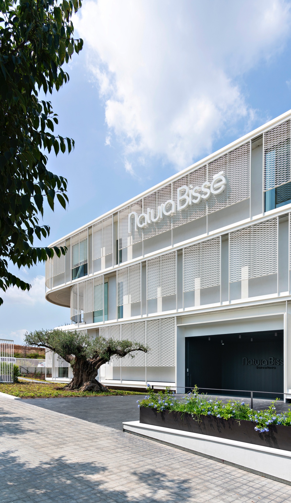 Natura Bissé opens Casa-Fábrica headquarters in Barcelona
