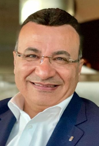 Headshot of Tareq Derbas, general manager of The Ritz-Carlton Amman