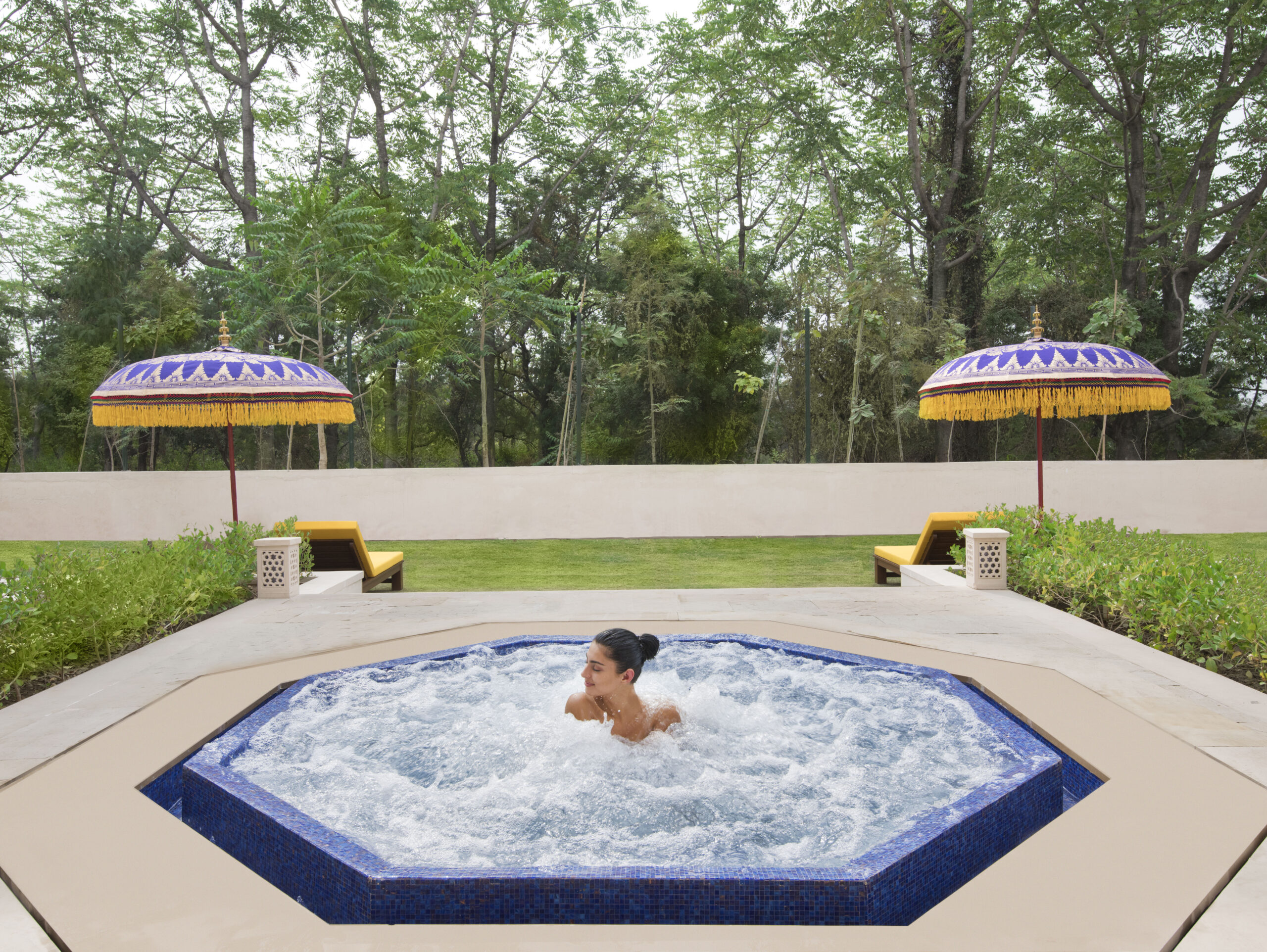 Outdoor spa pool at The Oberoi Spa - The Oberoi Sukhvilas Spa Resort, New Chandigarh