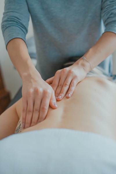 School of Natural Therapies offers advanced massage training