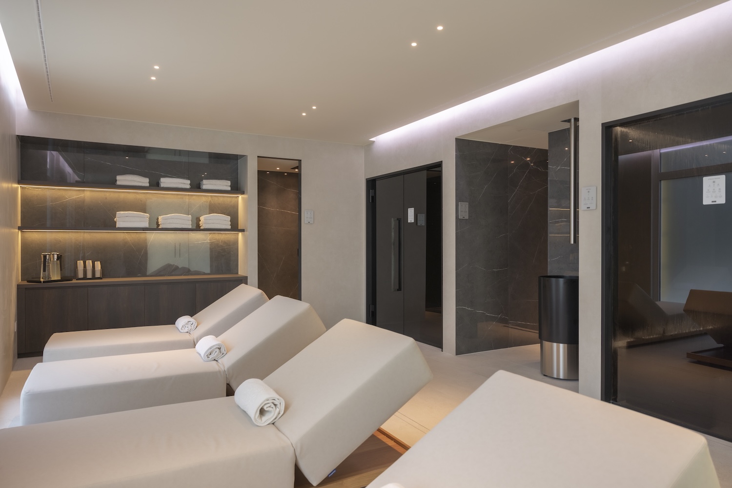 Relaxation beds lined up in a spa