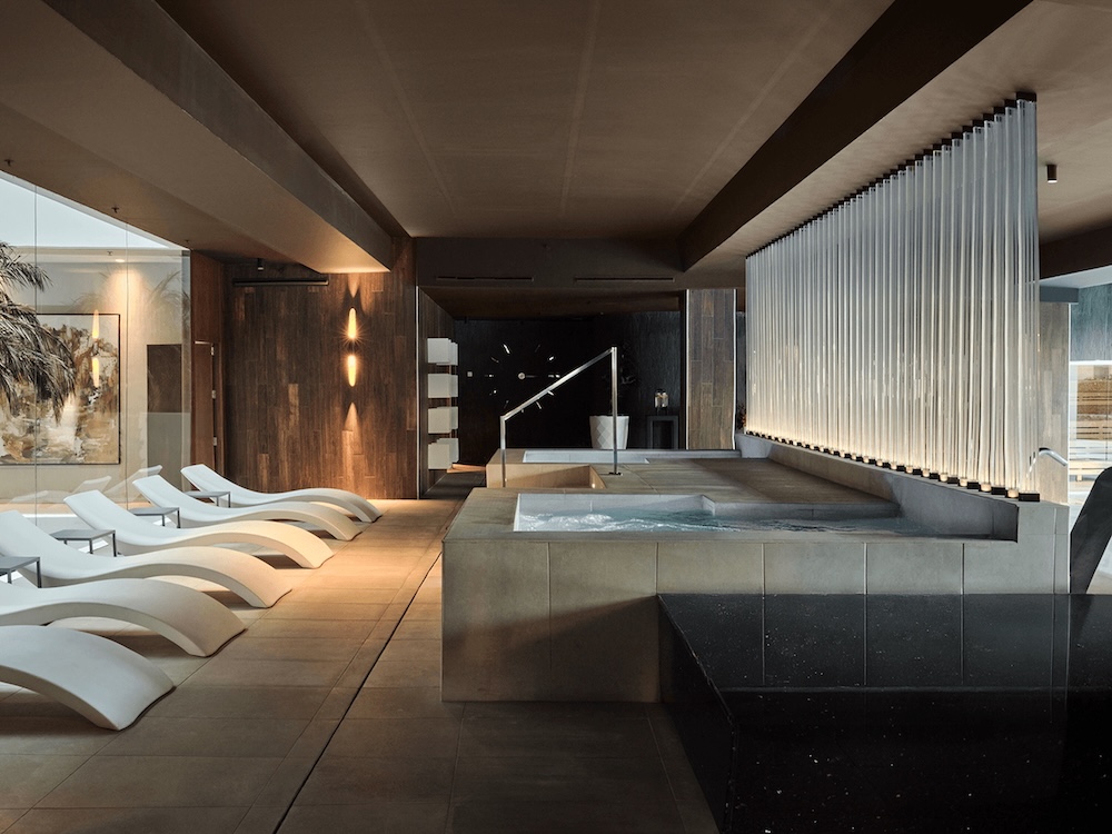 A plunge pool in a spa