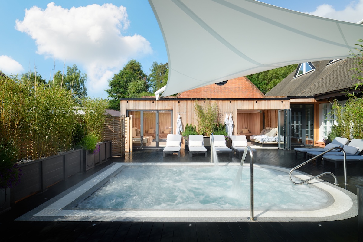 Outdoor thermal pool in high end health spa