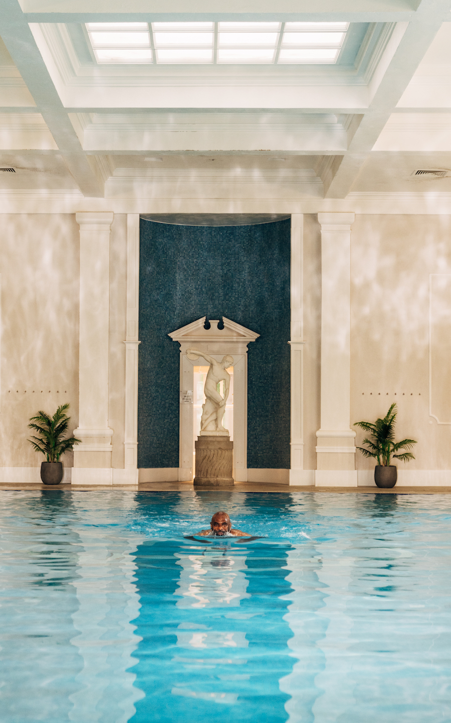 Cheyne Capital to fund Champneys refurbishment