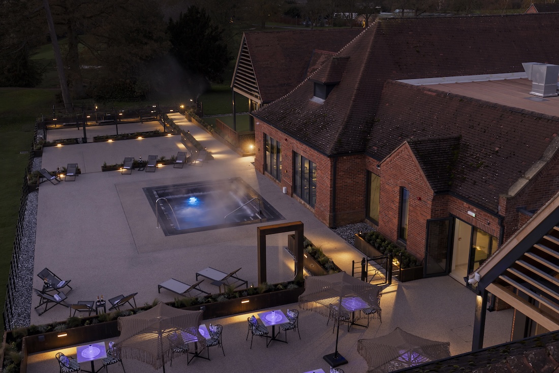 aerial view of a spa garden with hydropool