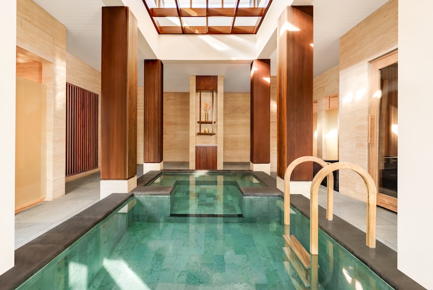 Whirlpool in a Balinese spa