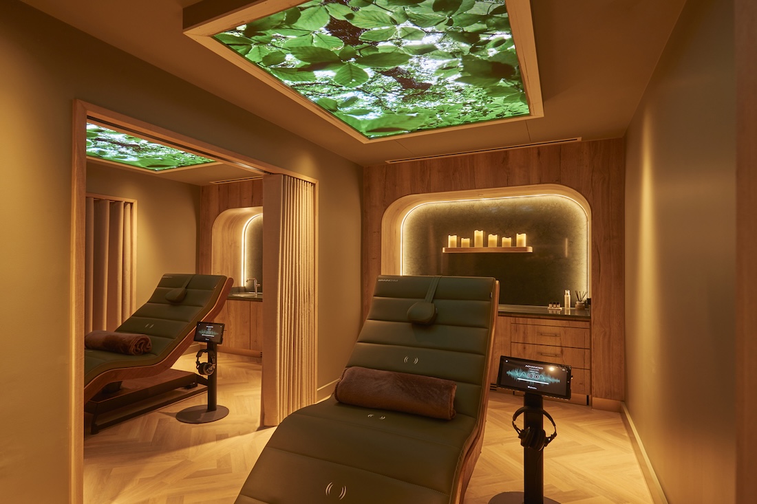 A spa bed in a spa treatment room