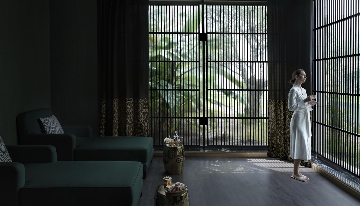 Dark hued relaxation room in a spa